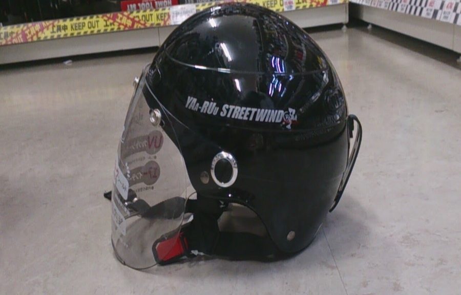 ヘルメットシールドの構造